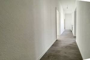 5 Zimmer - frisch renoviert - zentrale Lage - Erstbezug – 44787 Bochum – Vorschaubild 4