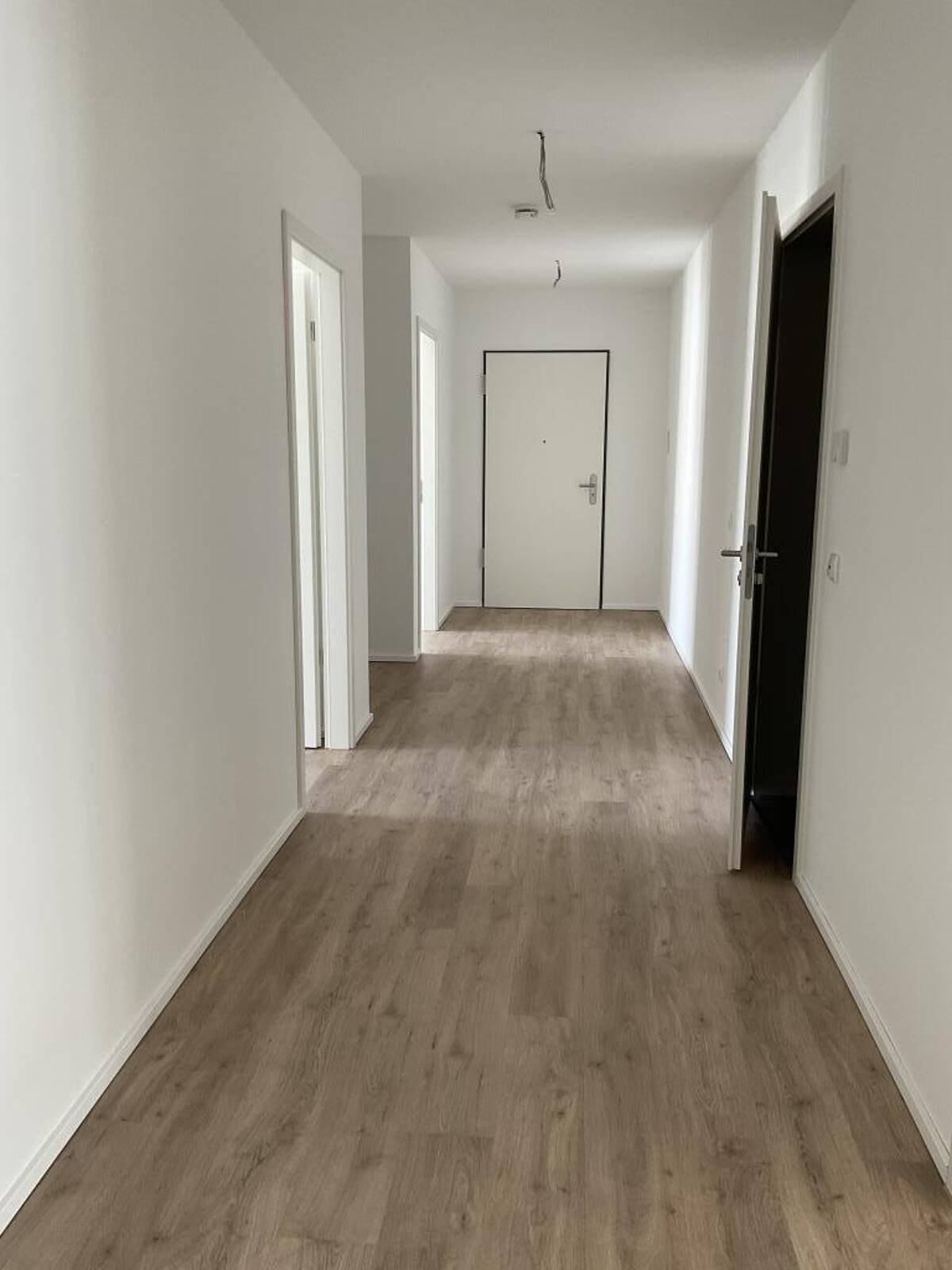 4-Zimmer-Wohnung in Essen Südviertel – 45128 Essen – Bild 1 von 9