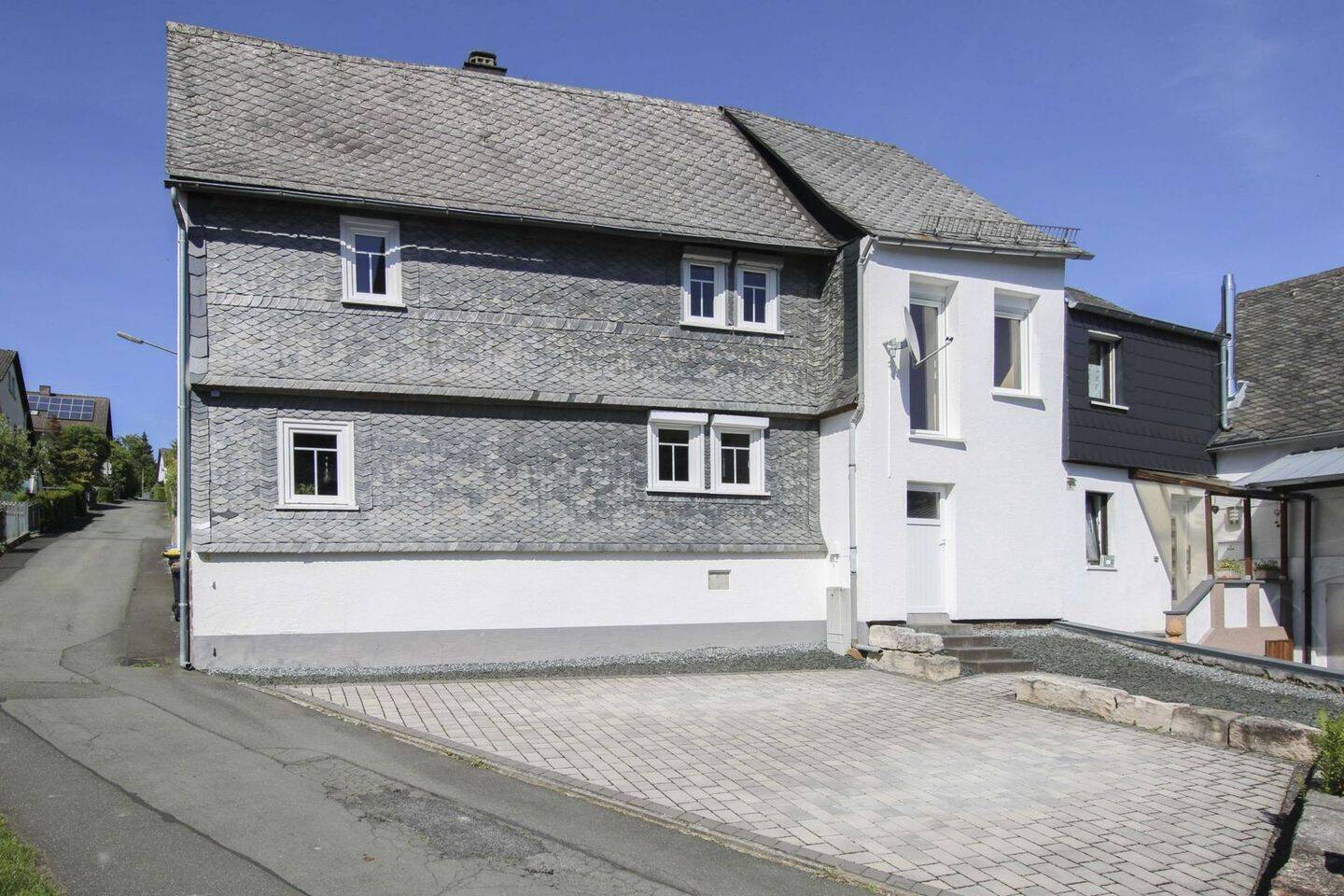 Sofort wohlfühlen: 4-Zi.-EFH mit Garten inkl. Schuppen in Niederlemp – Ehringshausen – Vorschaubild 8