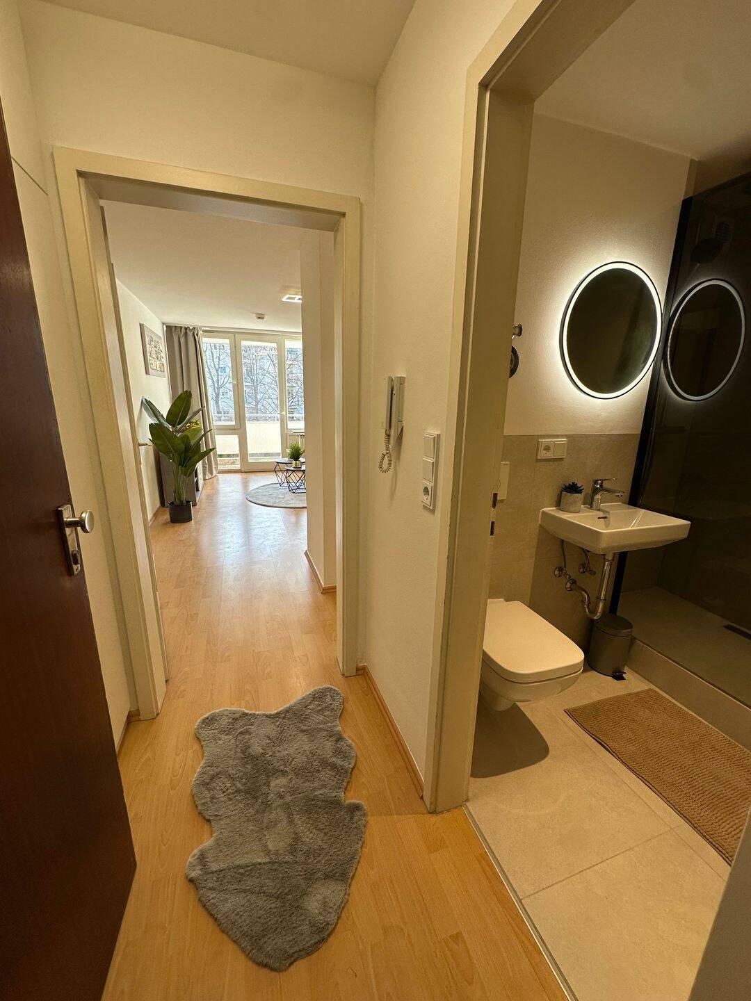 Studio Wohnung nahe Theresienwiese - voll möbliert und frisch saniert‘