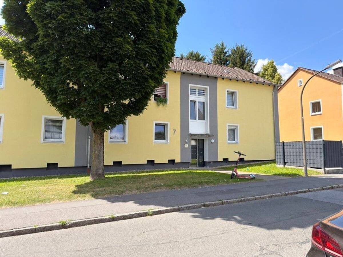 Neuer Glanz im Erdgeschoss: Ihr Zuhause wartet – 44339 Dortmund – Bild 1 von 9