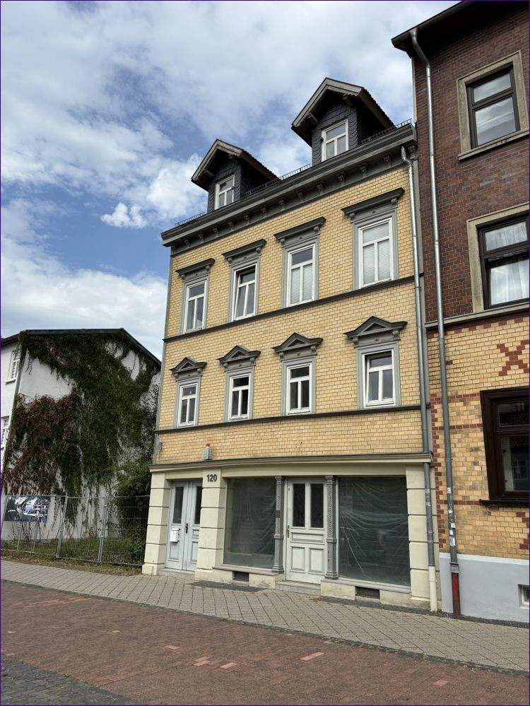 Lifestyle pur: 3- Raum Maisonette mit Dachterrasse