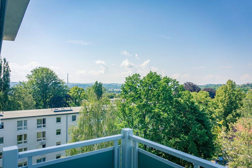 3-Zimmer-Wohnung mit 2 Balkonen – Chemnitz – Bild 1 von 6