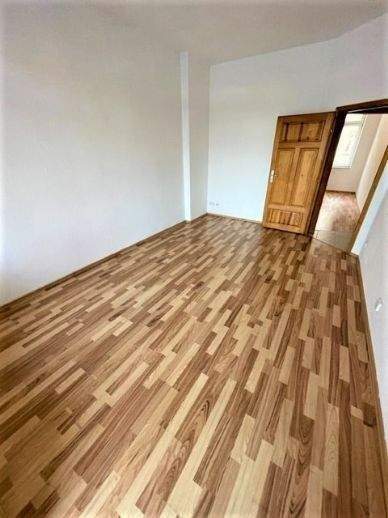 Gemütliche helle 2-Raum Wohnung, mit Wohnküche, Fußbodenheizung und Balkon. – Magdeburg – Vorschaubild 7