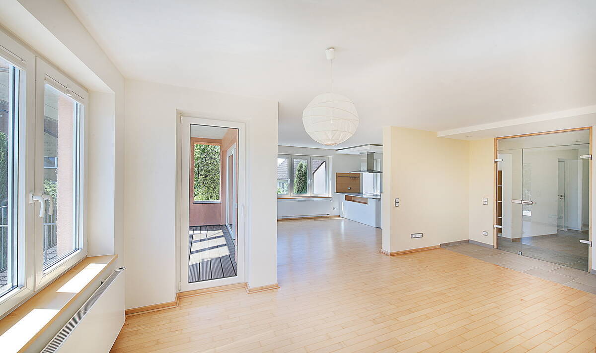 Moderne 3- Zimmerwohnung mit zwei Balkonen in der Solinger Innenstadt zu verkaufen! – Solingen – Vorschaubild 9