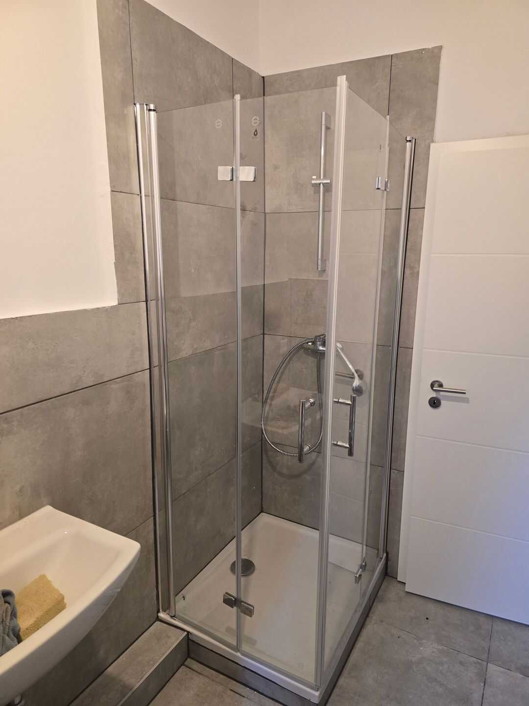 ERSTBEZUG - TOP renovierte Wohnung zu vermieten – Nürnberg – Vorschaubild 3