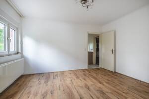 Charmantes Einfamilienhaus mit sonnigem Grundstück und Garage in sehr beliebter und ruhiger Lage – 52078 Aachen – Vorschaubild 9