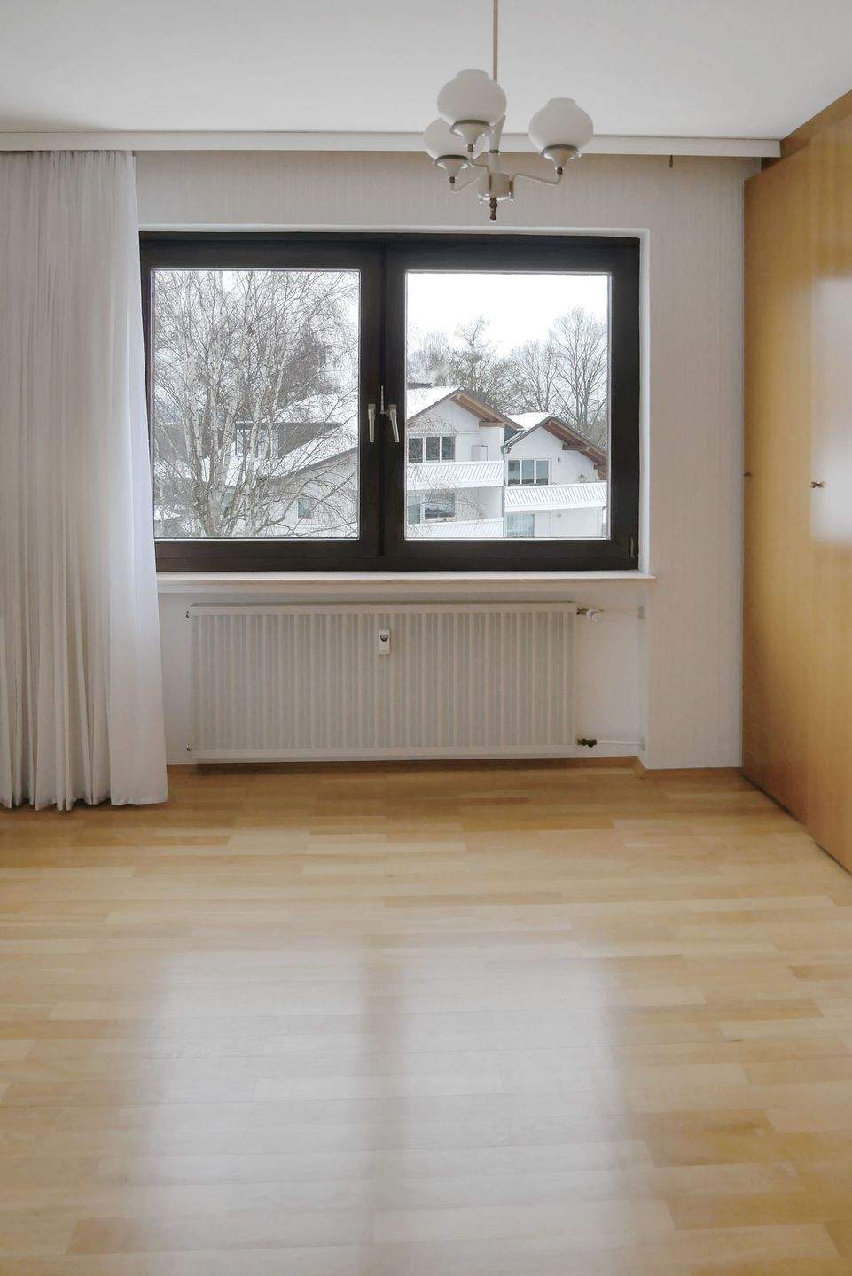 Kassel/Dönche …mit Fernblick: Freie, großzügige 3 Zimmerwohnung mit attraktivem großem Balkon und eigener Garage – Kassel – Vorschaubild 5