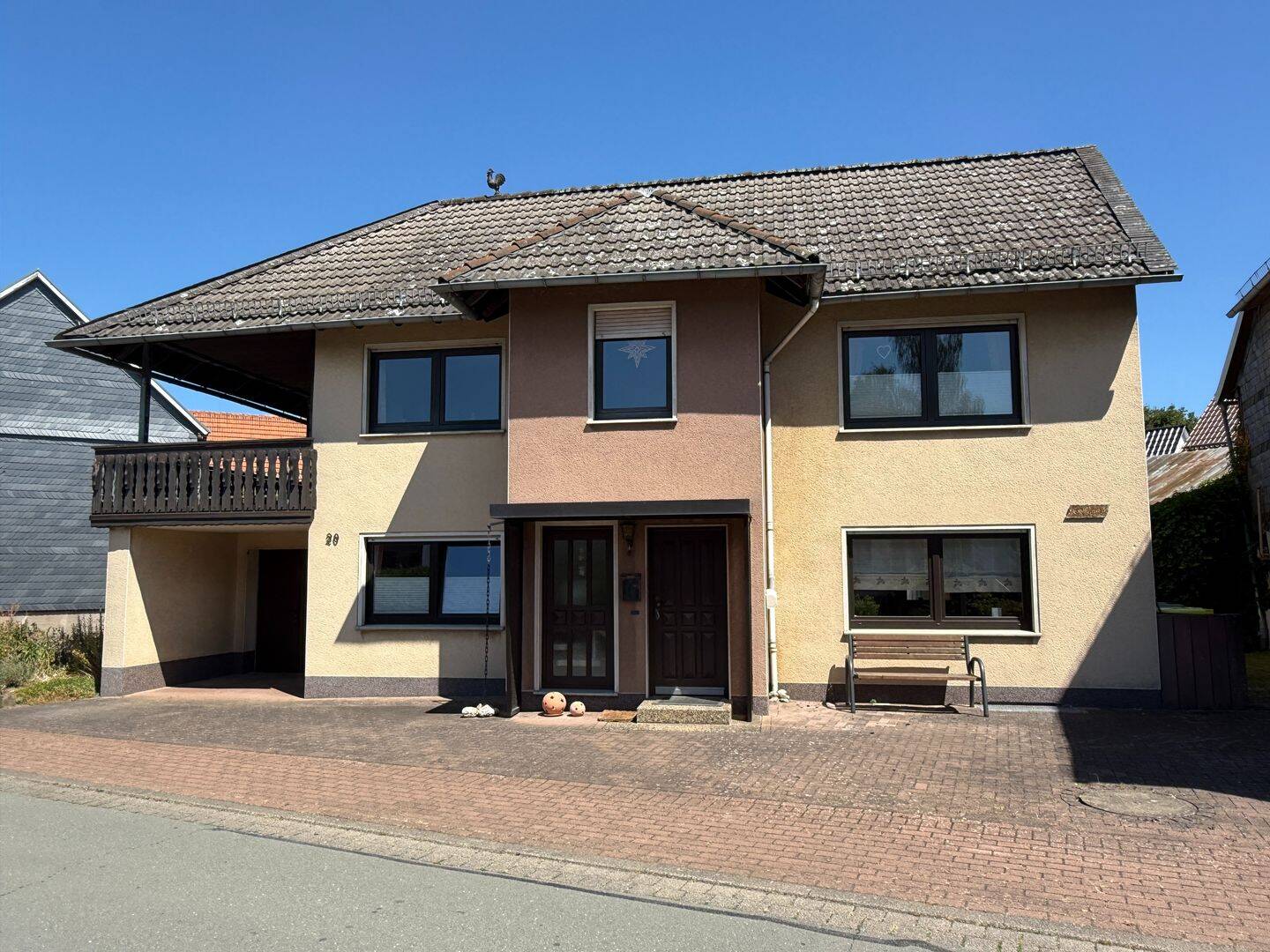 Gepflegtes Einfamilienhaus in ruhiger Ortsrandlage mit zusätzlichem Gartengrundstück
