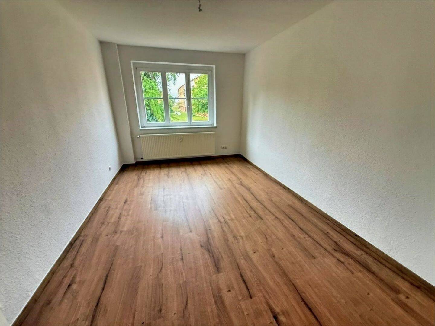 Frisch sanierte 2 Raum Wohnung! – Magdeburg – Vorschaubild 3
