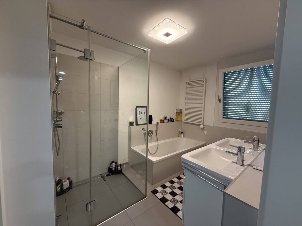 WOHNUNG IM HEILBRONNER OSTEN MIT GROSSER TERRASSE UND TIEFGARAGENSTELLPLATZ – Heilbronn – Vorschaubild 8