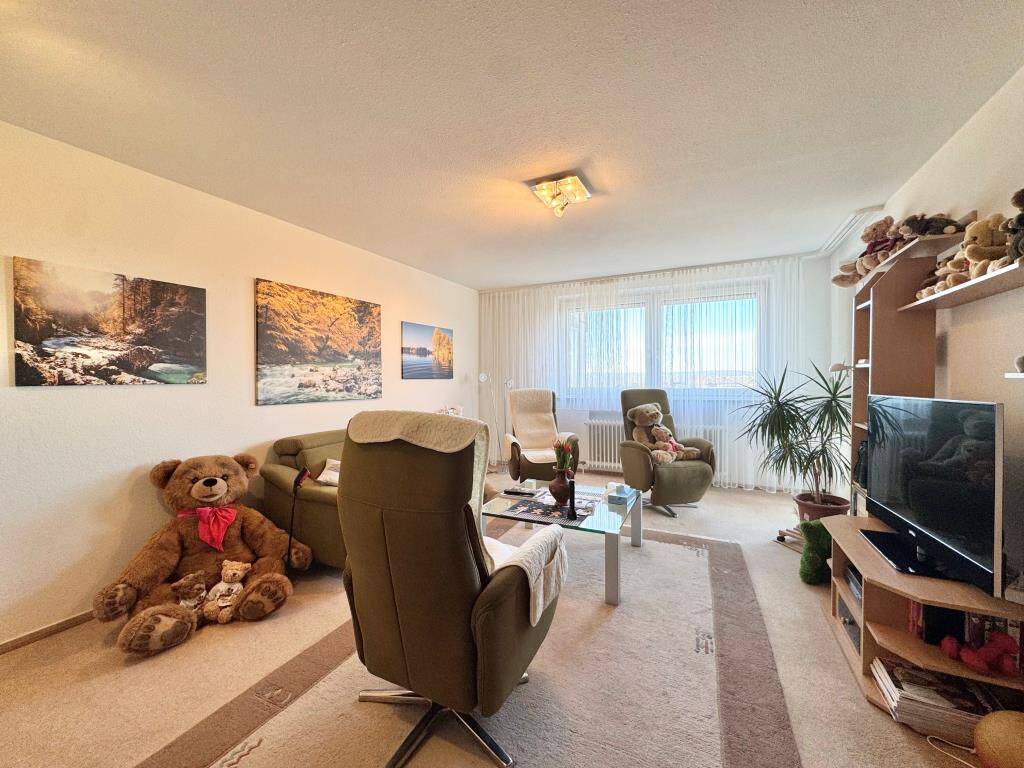 Interessante 3 Zimmer-Wohnung mit Balkon in beherrschender Aussichtslage! – Ostfildern – Vorschaubild 4