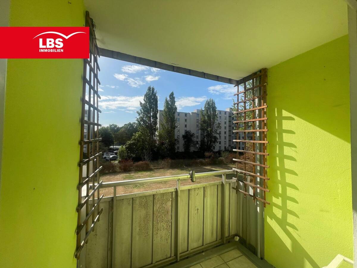 Lass´ die Sonne rein ... gemütliches Appartement mit Loggia & TG Stellplatz – 51143 Köln – Bild 1 von 9