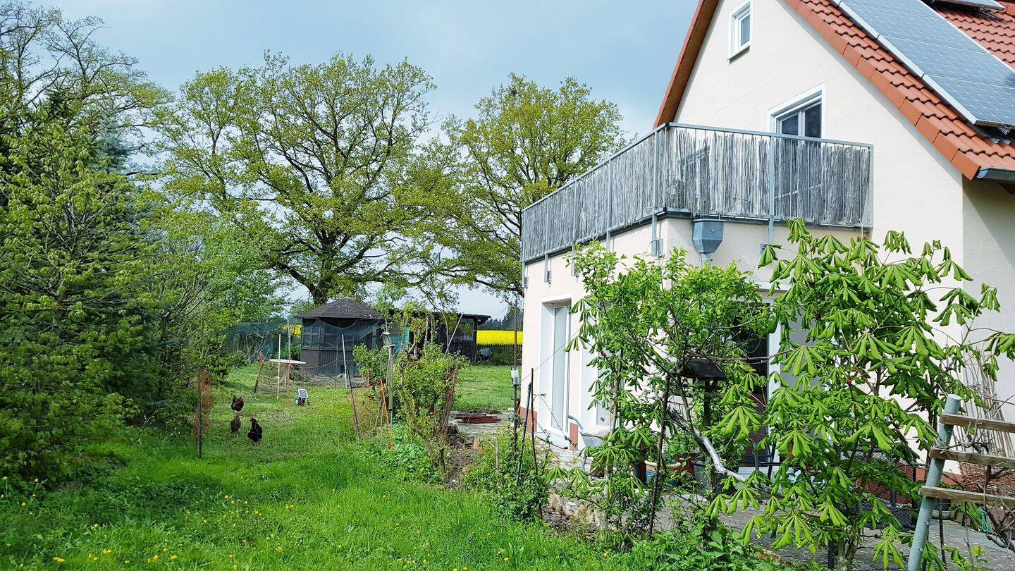 Einzigartige Wohnidylle BJ2013/14 am Ortsende im Naturparadies mit großem Grund 1878 qm zum Entfalten – Höttingen – Vorschaubild 2