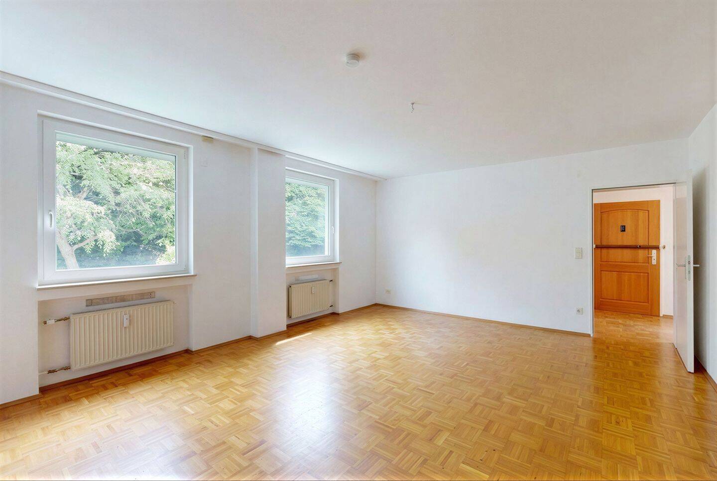 Barrierearmes Wohnen in Unterrath - Großzügige 4-Zimmer-Wohnung mit Balkon & Tiefgarage