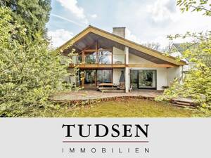 Großzügiges Einfamilienhaus direkt am Naturgebiet.
