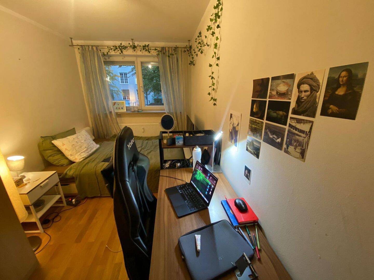 Schone und Leise WG Zimmer an der Schwanthalehohe (U4-U5) – München – Vorschaubild 2