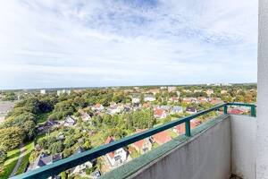 Lübeck von oben - 3 Zimmer mit beeindruckendem Weitblick und Gestaltungsmöglichkeiten – 23560 Lübeck – Vorschaubild 8