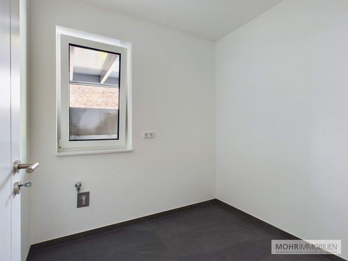 - Provisionsfrei - Modern und Großzügig: Neuwertiges Reihenendhaus in schöner Lage von Bümmerstede – Oldenburg – Vorschaubild 6