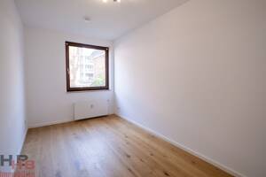 Viel Raum zum Leben: renovierte Maisonette-Wohnung mit Garten und Garage in begehrter Lage – 28329 Bremen – Vorschaubild 8