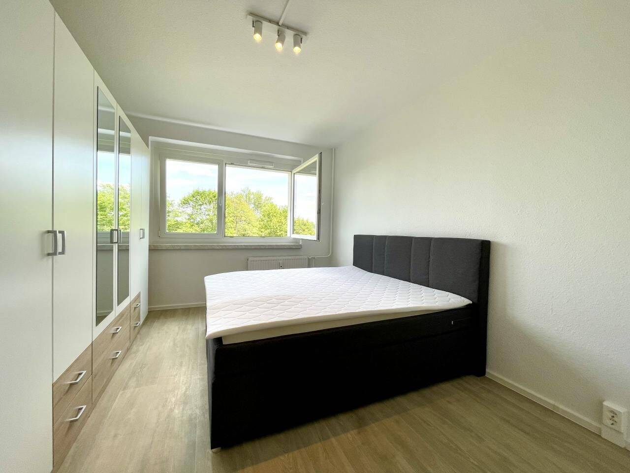 Vollmöblierte 3-Raumwohnung im gut angebundenen Stadtteil Kappel – Chemnitz – Vorschaubild 6