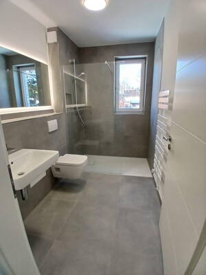 Neubau - Erstbezug | 2-Zimmer-Maisonettewohnung | Dachterrasse | EBK – 21077 Hamburg – Vorschaubild 5