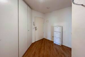 Bezugsfreie 1-Zimmer-Wohnung mit einem Außenstellplatz in gefragter Lage – 14197 Berlin – Vorschaubild 7