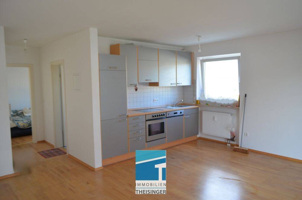 Attraktive 2-Zimmer-Wohnung mit Süd-Balkon in begehrter Lage von Ingolstadt-Haunwöhr! Neue Heizung! – Ingolstadt – Vorschaubild 3