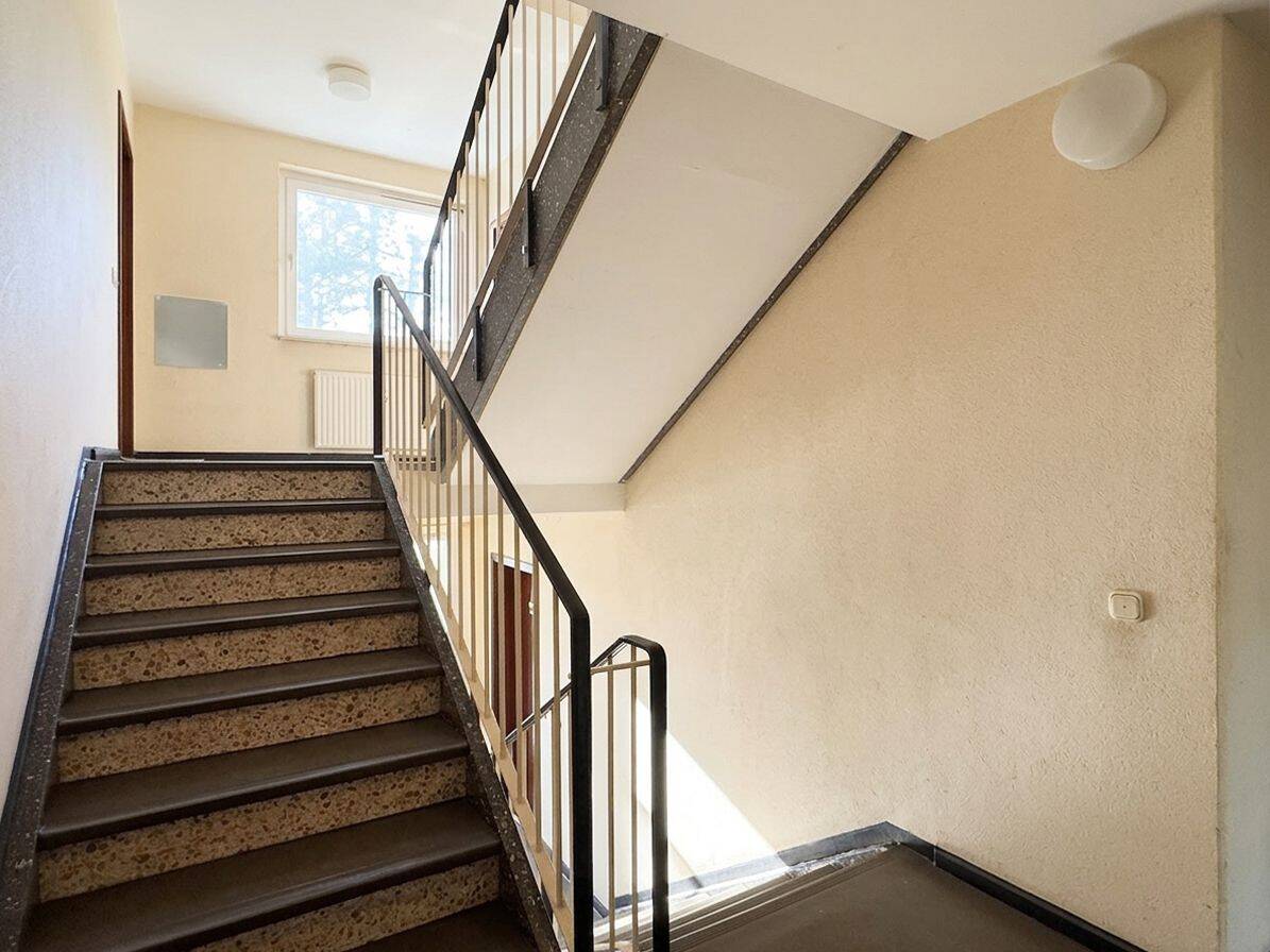 renovierungsbedürftige 1-Zimmer-ETW auf Erbbaurechtsgrundstück zum Kauf in Hamburg-Langenhorn - Wentzel Dr. – Hamburg – Vorschaubild 8