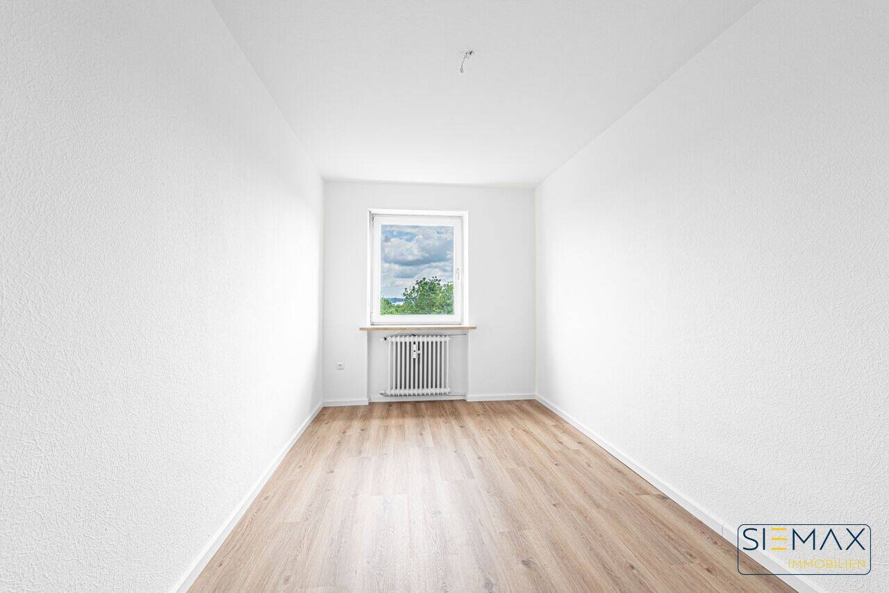 Familienglück auf ca. 98 m² - großzügige 4-Zimmer-Wohnung, barrierearm & bezugsfrei – Augsburg – Vorschaubild 4