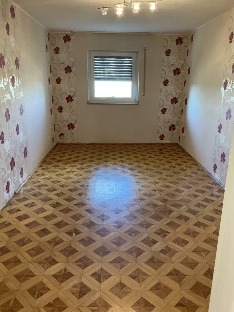 Wunderschöne 4-Zimmer-Wohnung mit Balkon, Aufzug und Tiefgaragenstellplatz! – Mönchengladbach – Vorschaubild 8