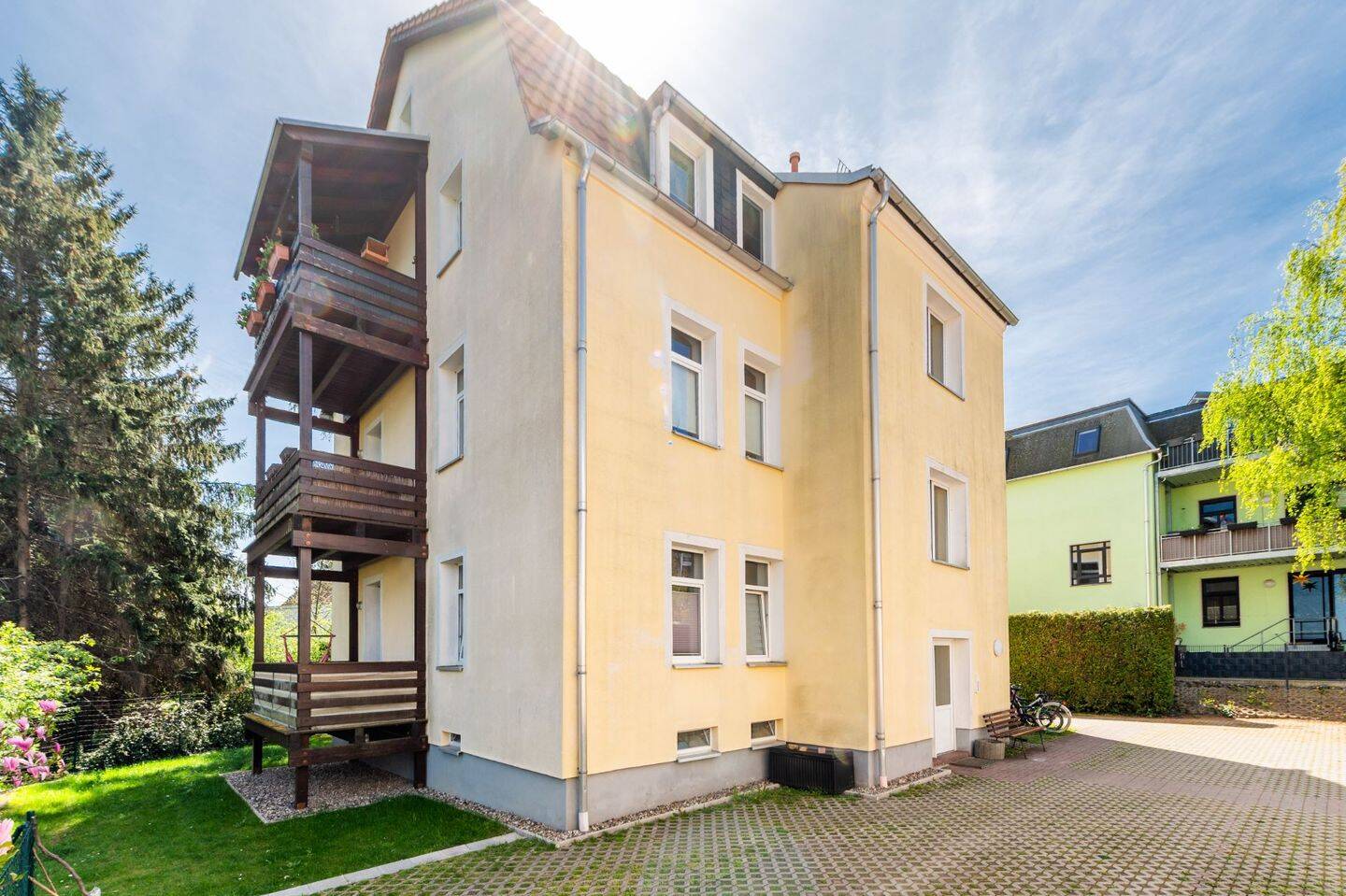 Wohnen mit Komfort: vermietete großzügige 4 Raumwohnung mit Morgenlicht-Balkon – Dresden – Vorschaubild 3
