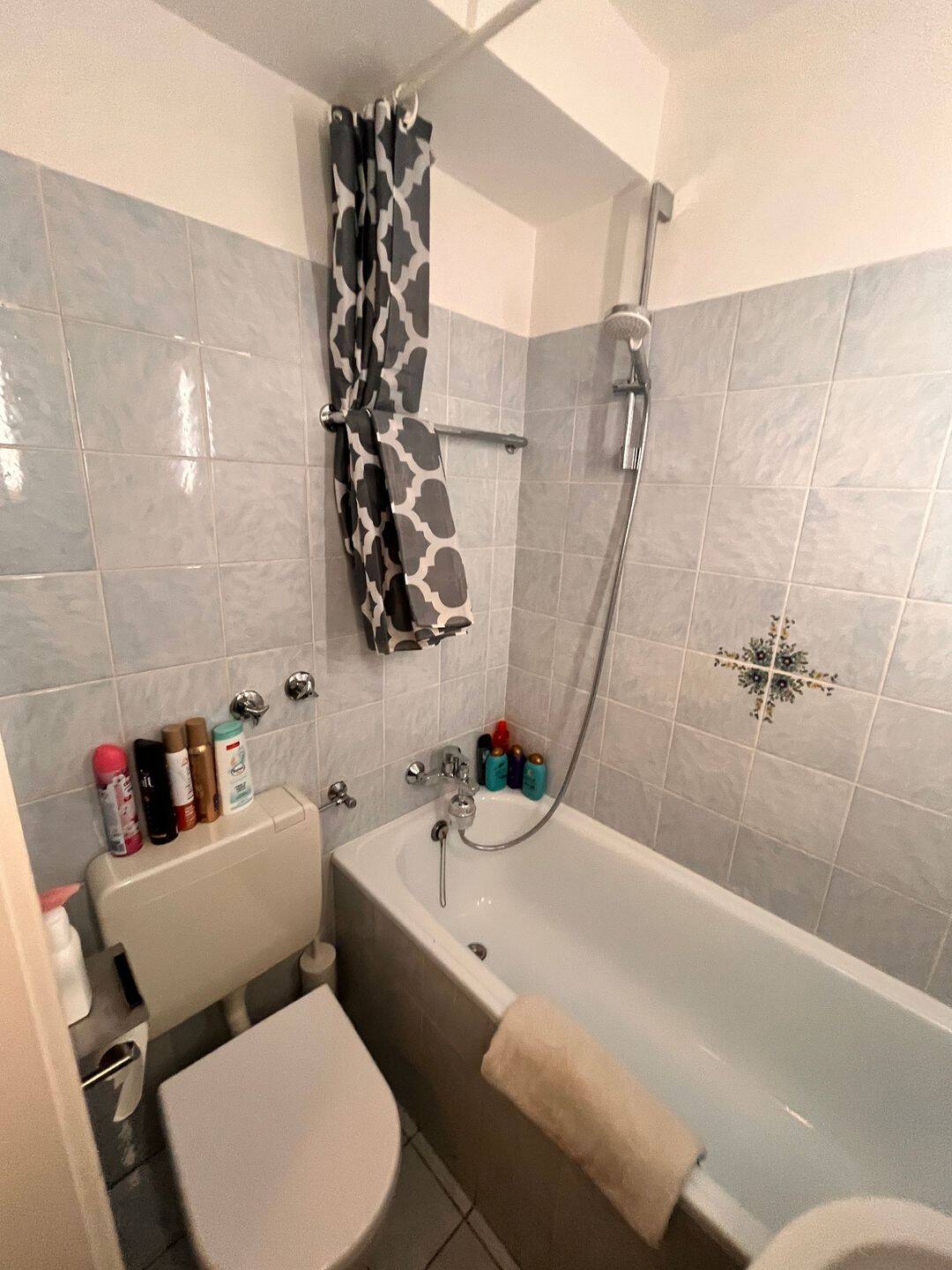 Großzügige Einzimmerwohnung in Köln Lindenthal – Köln – Vorschaubild 3