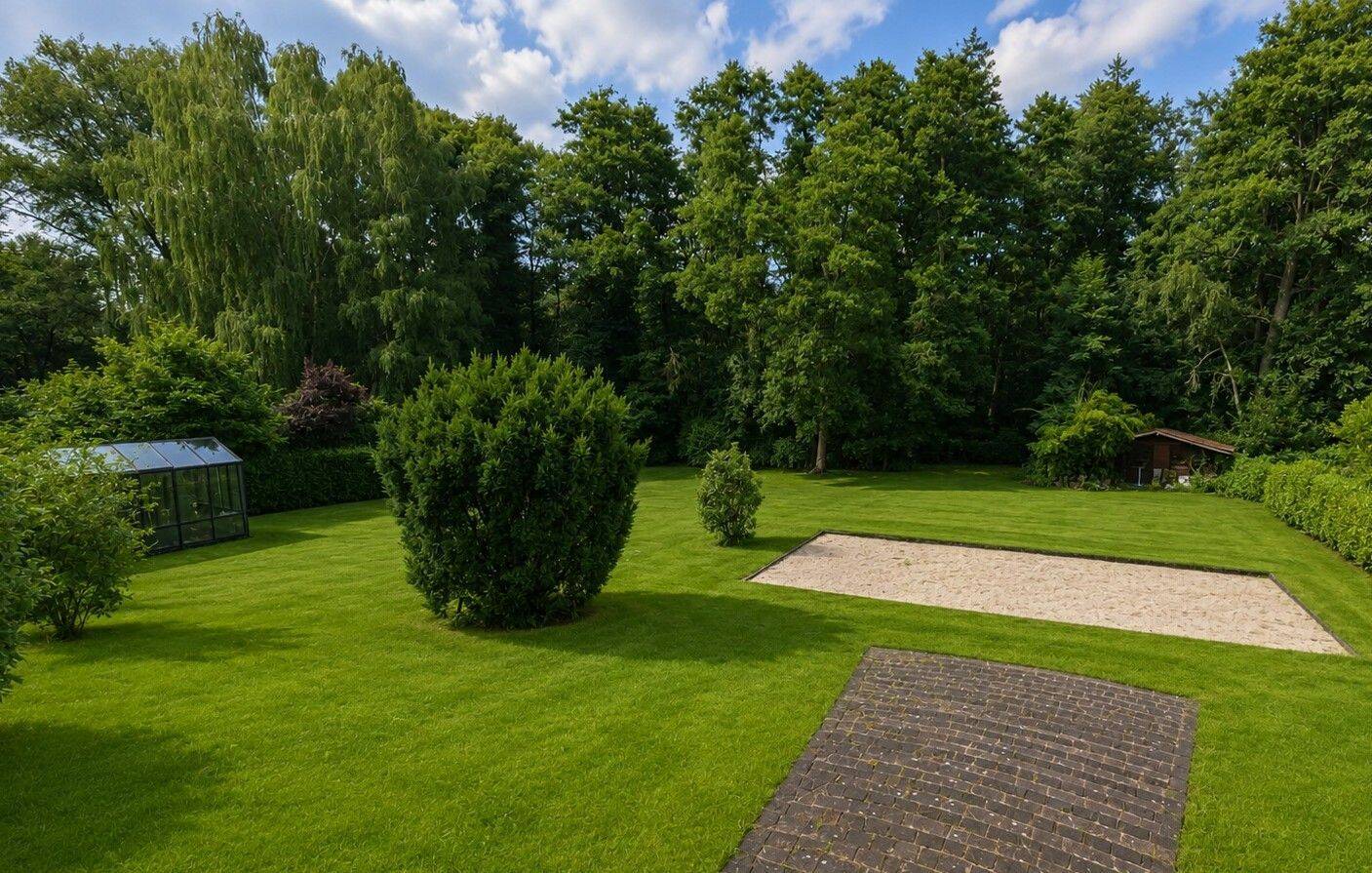 Luxuriöse Villa auf 3000 qm Parkgrundstück mit Doppelgarage, beh. überdachten Pool, Sauna v. Klafs 278 qm Wohnfläche+ 124 qm Nutzfläche – Glienicke/Nordbahn – Vorschaubild 7
