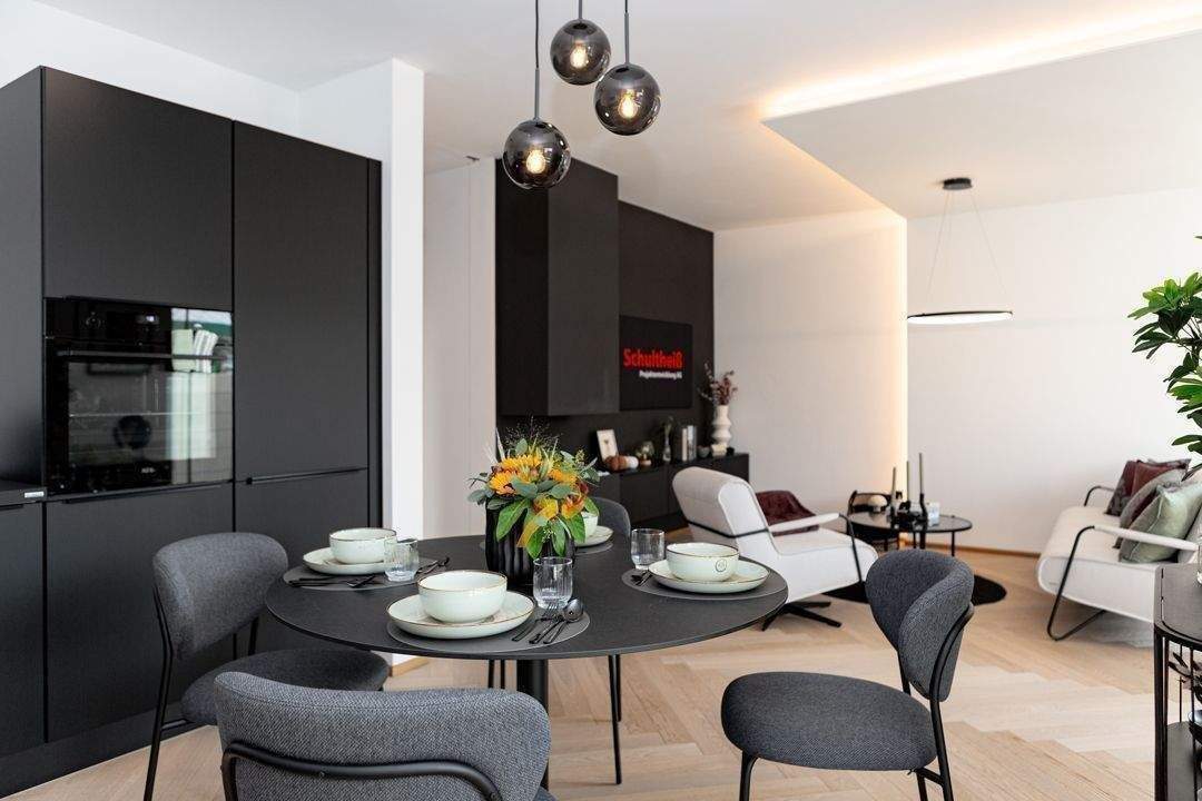 Exklusive Musterwohnung - Perfekt ausgestattet, tolle EBK und Marienbergpark direkt nebenan - KfW 40 – Nürnberg – Vorschaubild 3
