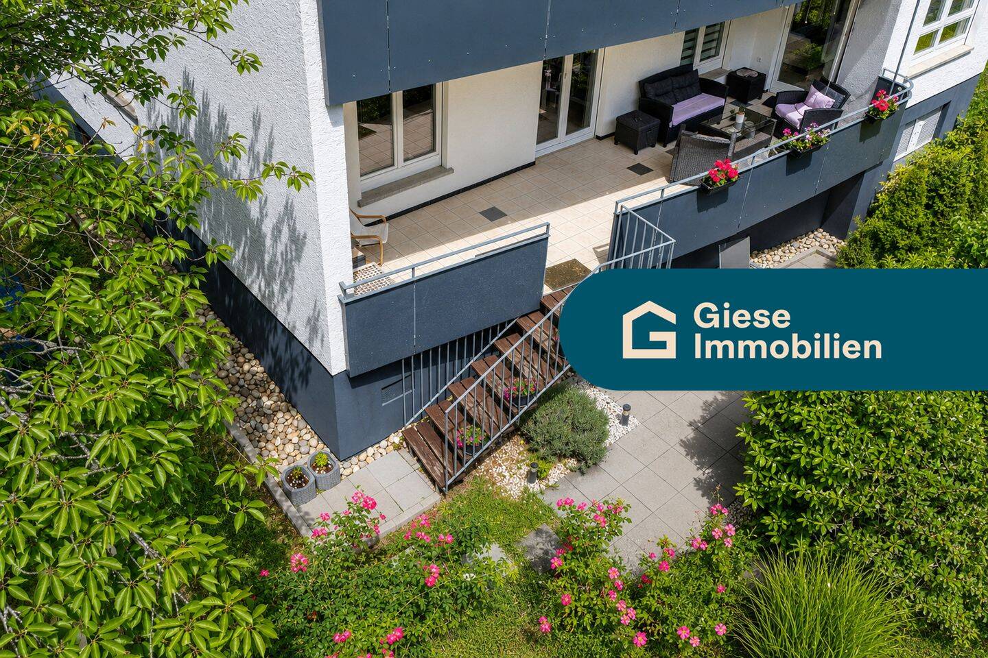 Hochwertige Wohnung mit großem Garten in Degerloch