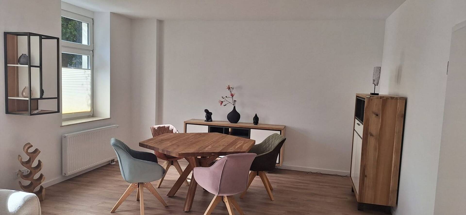 Erdgeschosswohnung in 08058 Zwickau mit 107 m² kaufen