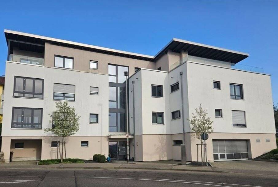 Modern und energetisch top 3-Zimmer-Wohnung mit Balkon, TG- und Außenstellplatz