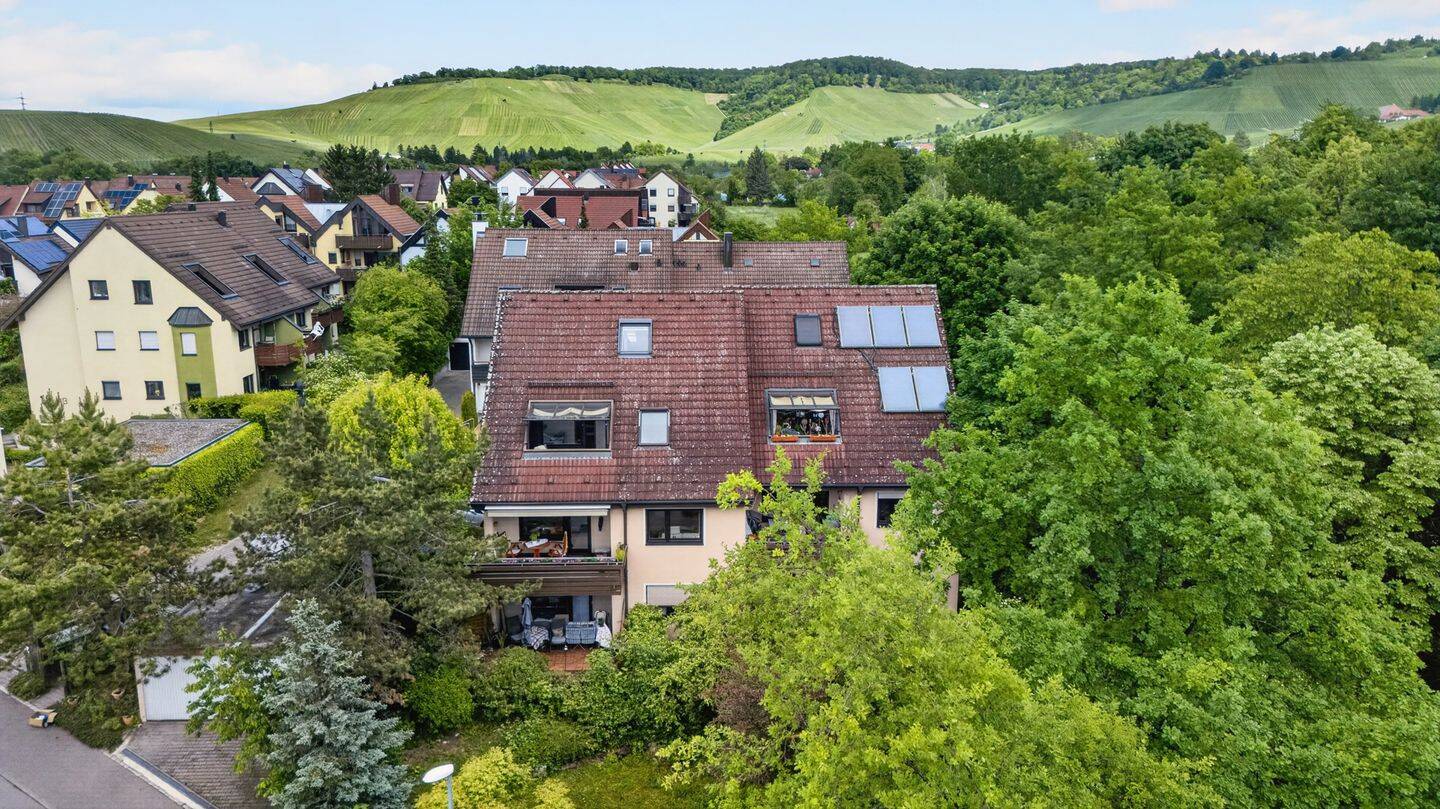 LEBENSRAUM - Durchdachte 3,5-Zimmer-Maisonette mit Balkon & Außenstellplatz in Stuttgart-Untertürkheim – Stuttgart – Vorschaubild 7