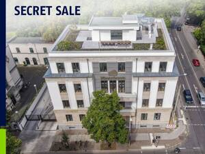 Vermieten, Selbstnutzen oder Aufteilen? Villa mit vielfältigen Möglichkeiten in Berlin-Wilmersdorf!