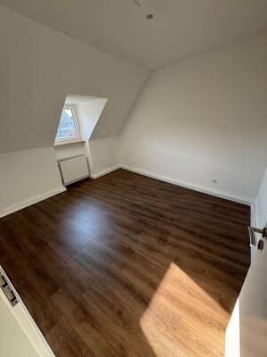 Renovierte Dachgeschosswohnung zu vermieten in Hagen Boele – 58099 Hagen – Vorschaubild 6