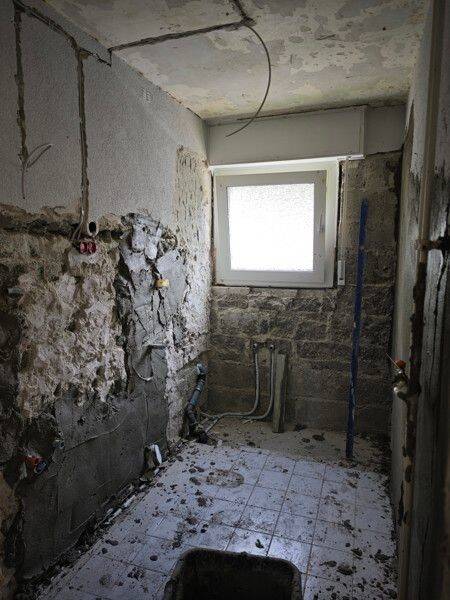 Frisch sanierte und renovierte 3-Zimmer-Wohnung mit Balkon – Duisburg – Vorschaubild 4