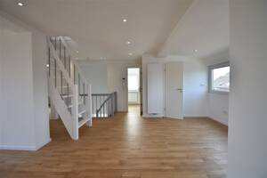 Für gehobene Ansprüche! Lichtdurchflutete 3-Zimmer-Maisonette-Wohnung mit Balkon & Klima – 41352 Korschenbroich – Vorschaubild 7