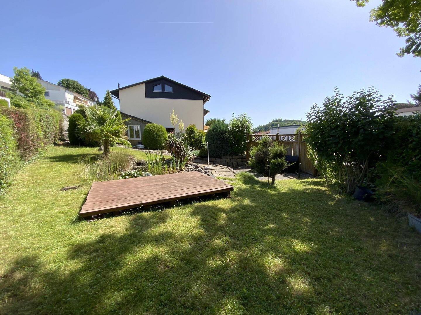 1-2 Familienhaus mit 9 Garagen – Wangen im Allgäu – Vorschaubild 2