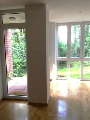 Schöne EG Wohnung mit Terrasse zu vermieten