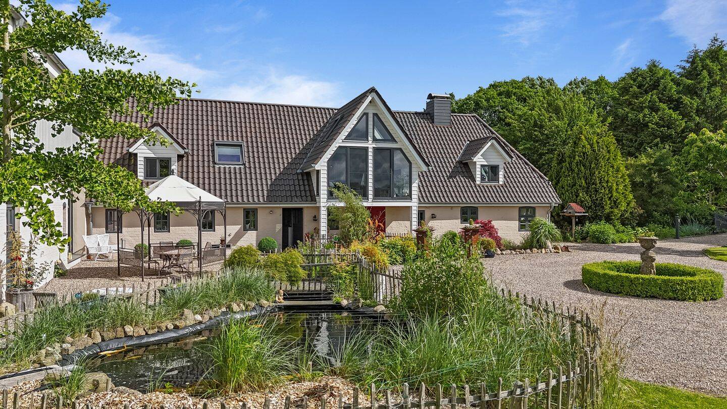 Einzigartiger Resthof - Ländliche Idylle trifft modernen Lifestyle – Hennstedt – Vorschaubild 2