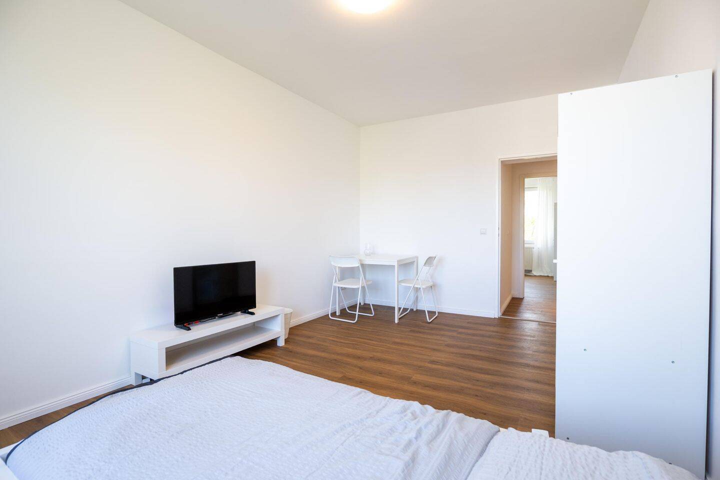 Klarer Grundriss, stimmiges Design - Stilvoll sanierte Wohnung im Herzen Kreuzbergs – Berlin – Vorschaubild 4
