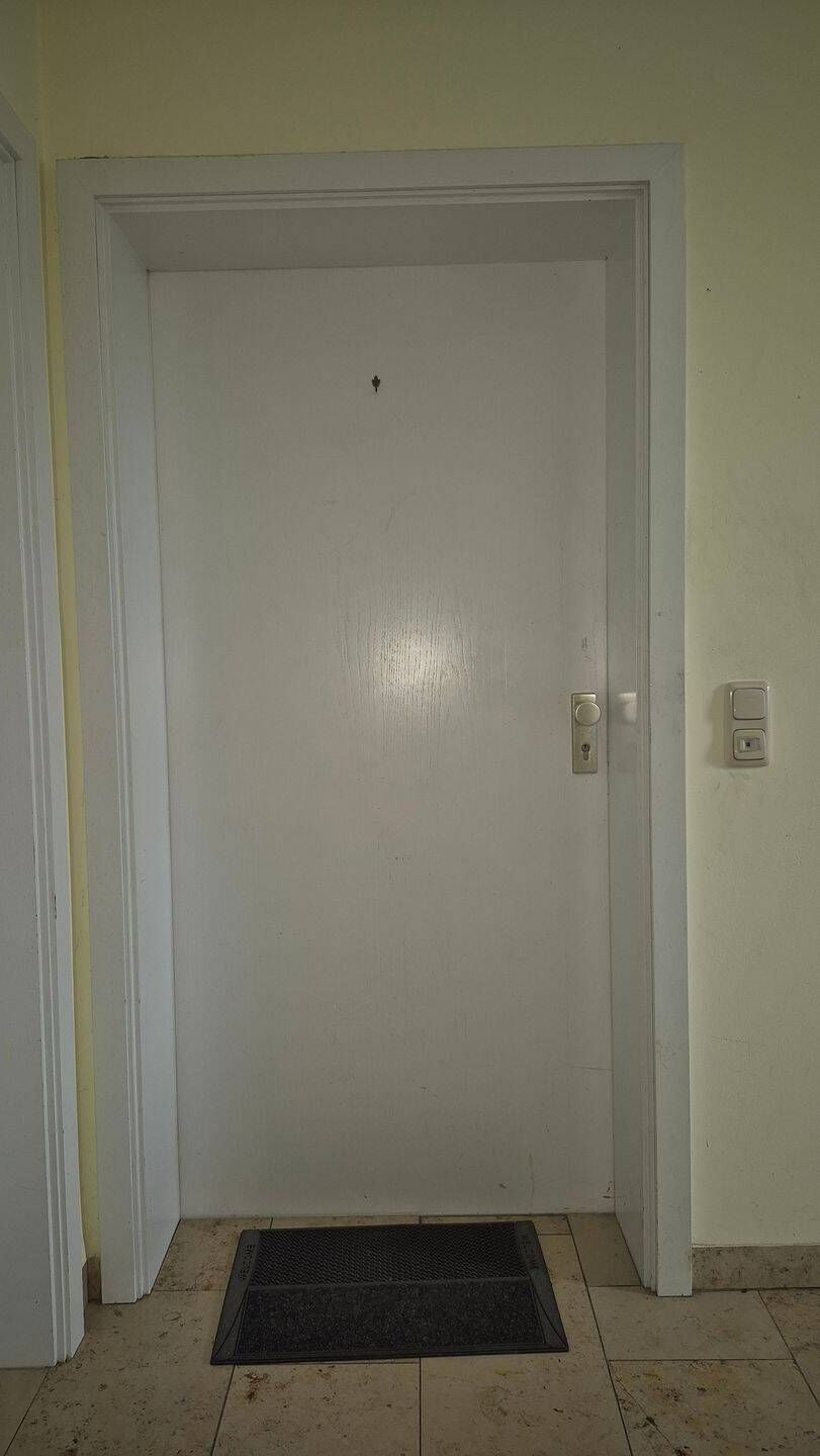 Gepflegte 3-Zimmer-Wohnung mit Balkon, Stellplatz & neuen Fenstern in Kitzingen – Kitzingen – Vorschaubild 3