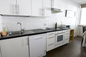 75 m² nahe dem Ku'damm | Helle Wohnung mit Balkon, Stellplatz und Keller – 10711 Berlin – Vorschaubild 3