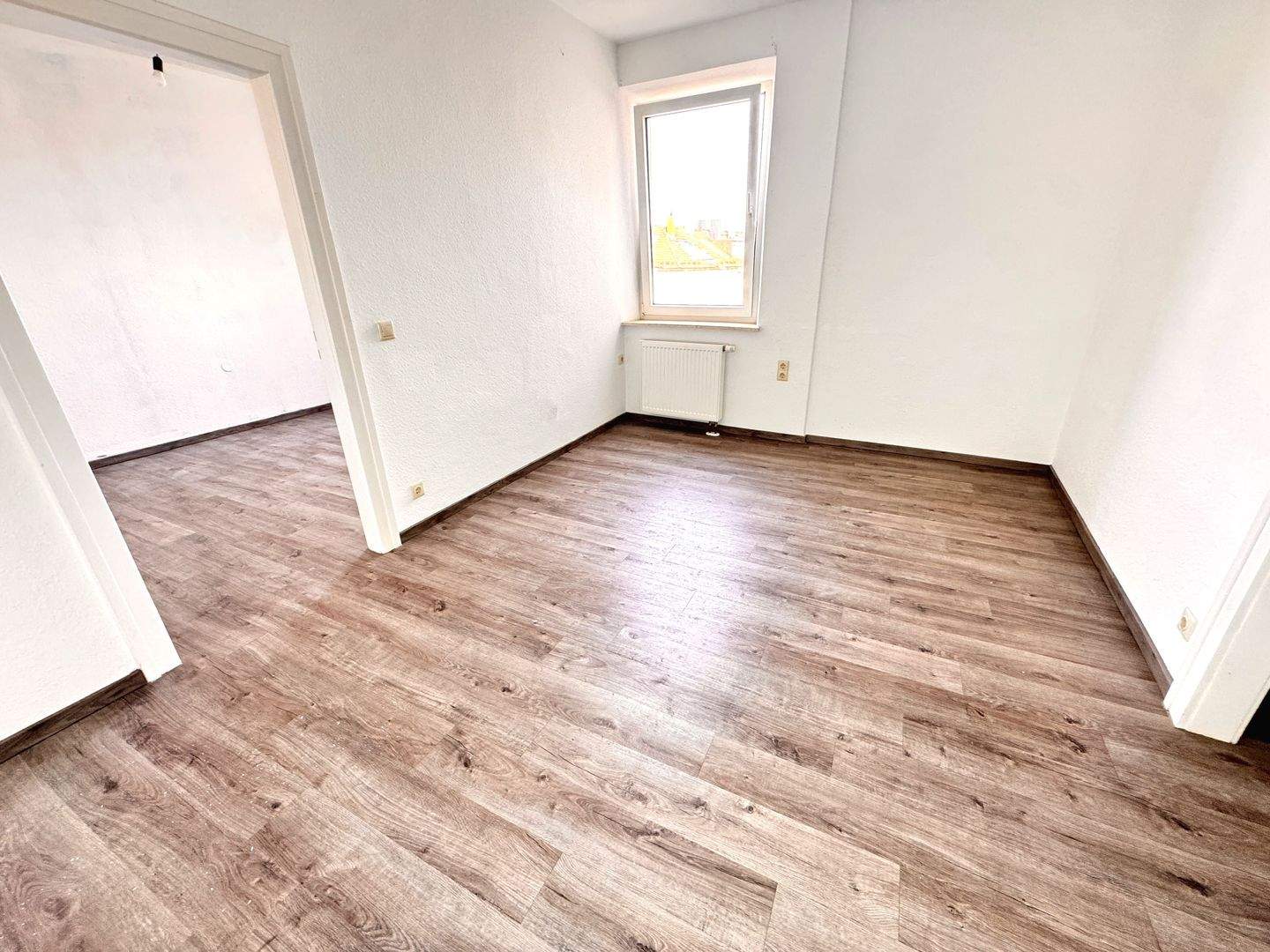 Provisionsfrei – Freie und gepflegte 3-Zimmer-Wohnung in Nürnberg – Nürnberg – Bild 1 von 9